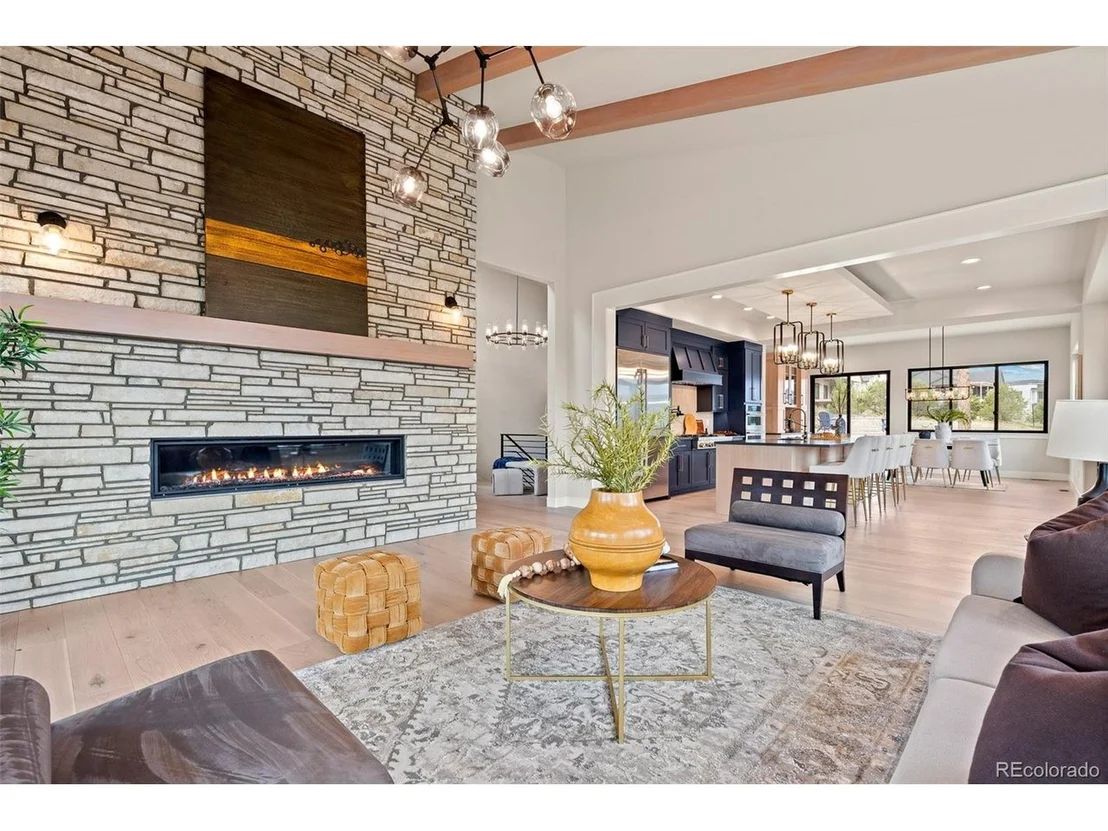 Photo of 5820 Powell Rd