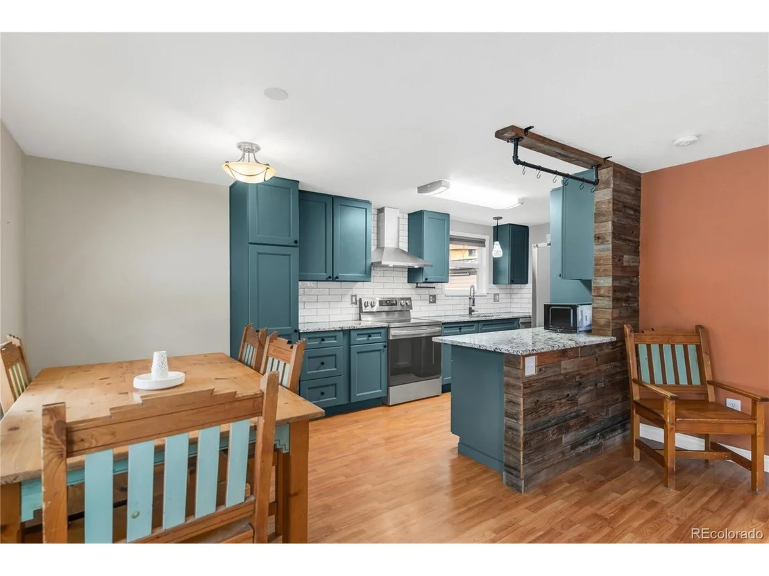 Photo of 457 Verdant Cir