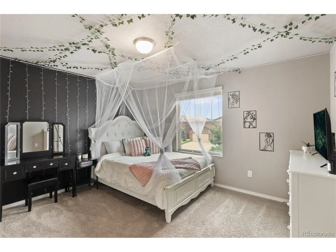 Photo of 12985 Mt Harvard Dr