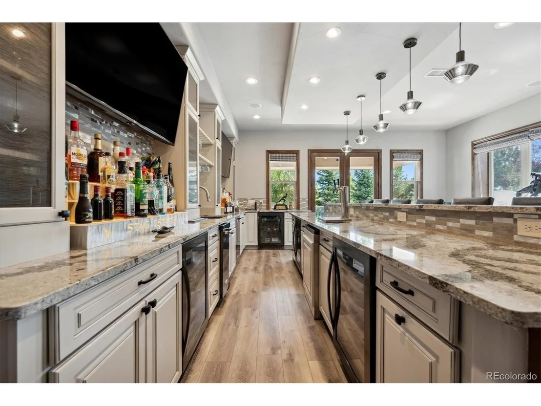 Photo of 4923 Raintree Cir