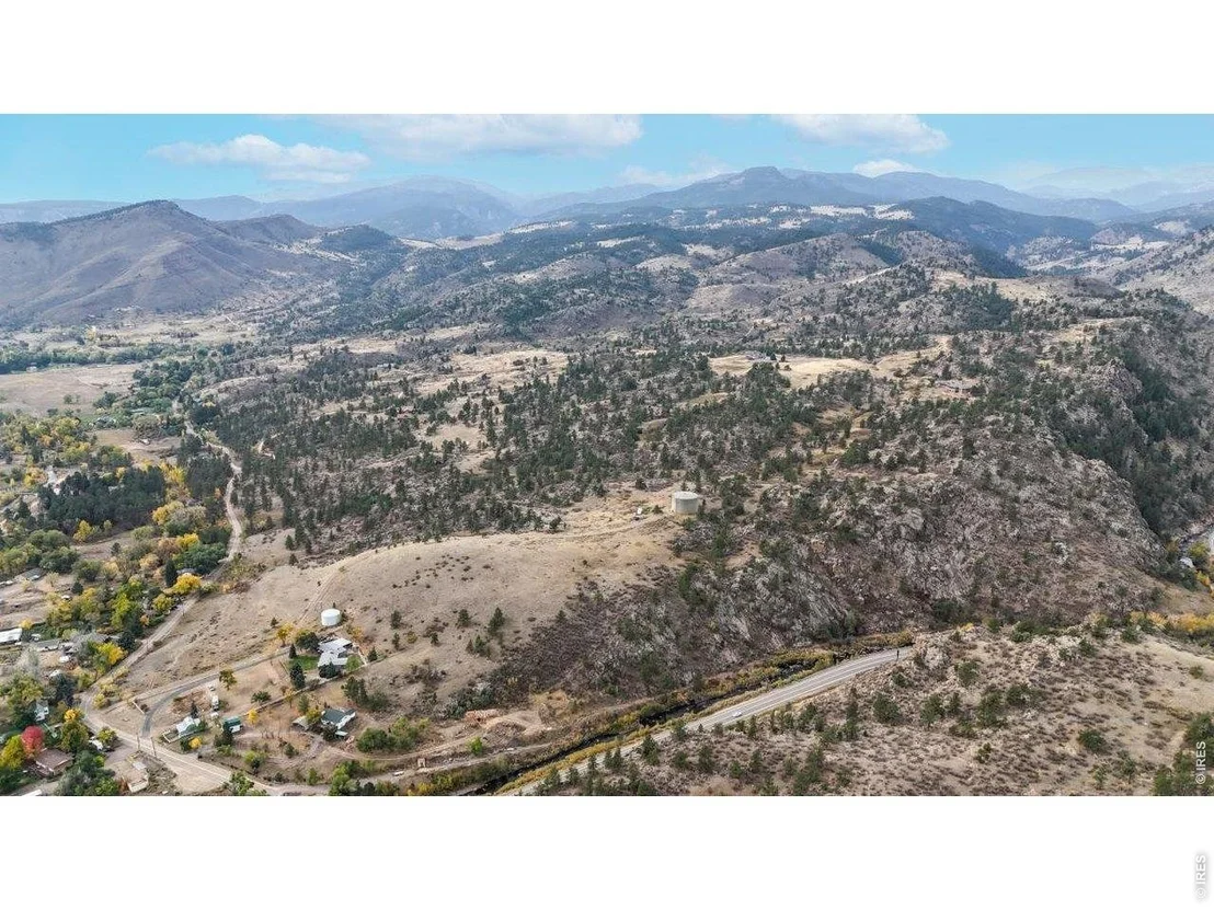 Photo of 2155 Apple Valley Rd