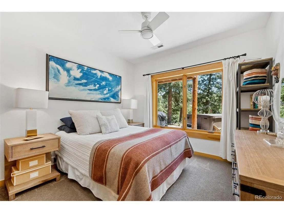 Photo of 4620 Forest Hill Rd