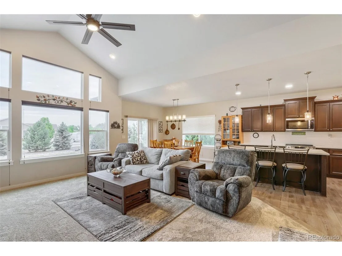 Photo of 505 Remington Dr