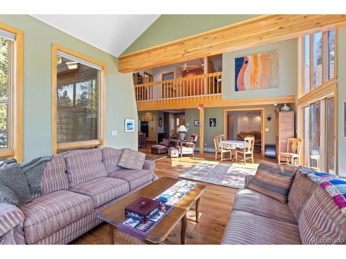 Photo of 154 Alpine Dr