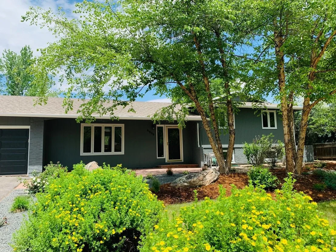 Photo of 6909 Harvest Rd