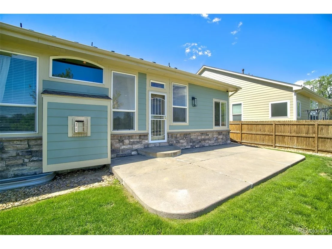 Photo of 15497 E 7th Cir