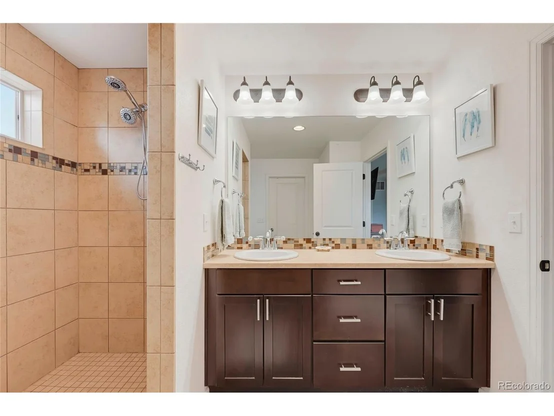 Photo of 1516 Raindrop Way