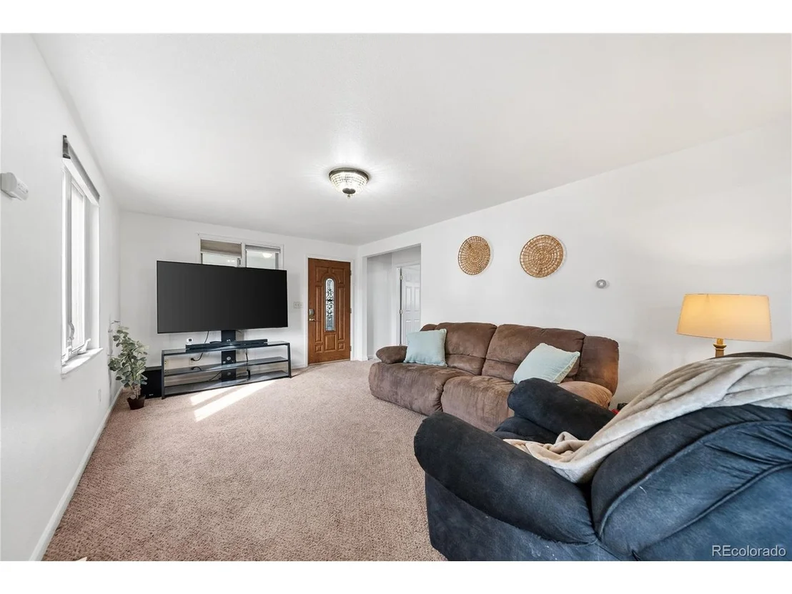 Photo of 550 Custer Ave
