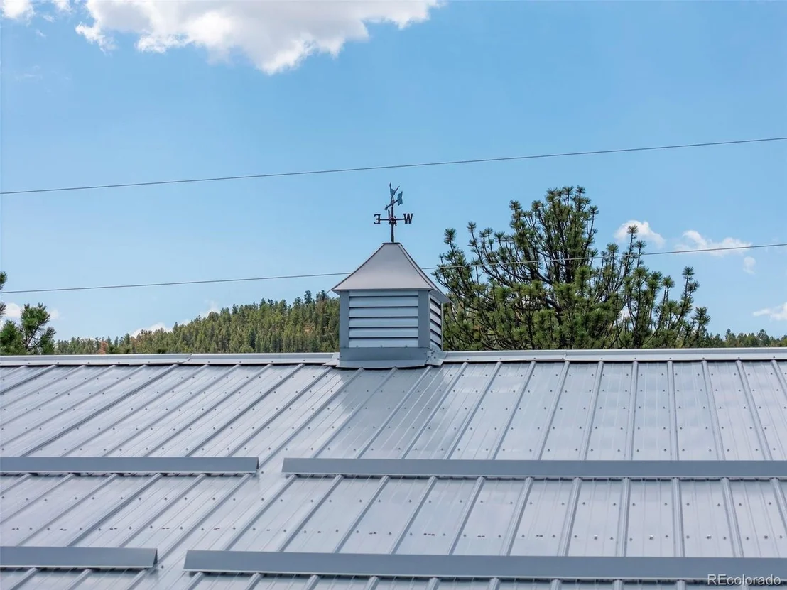 Photo of 33758 Harmon Rd