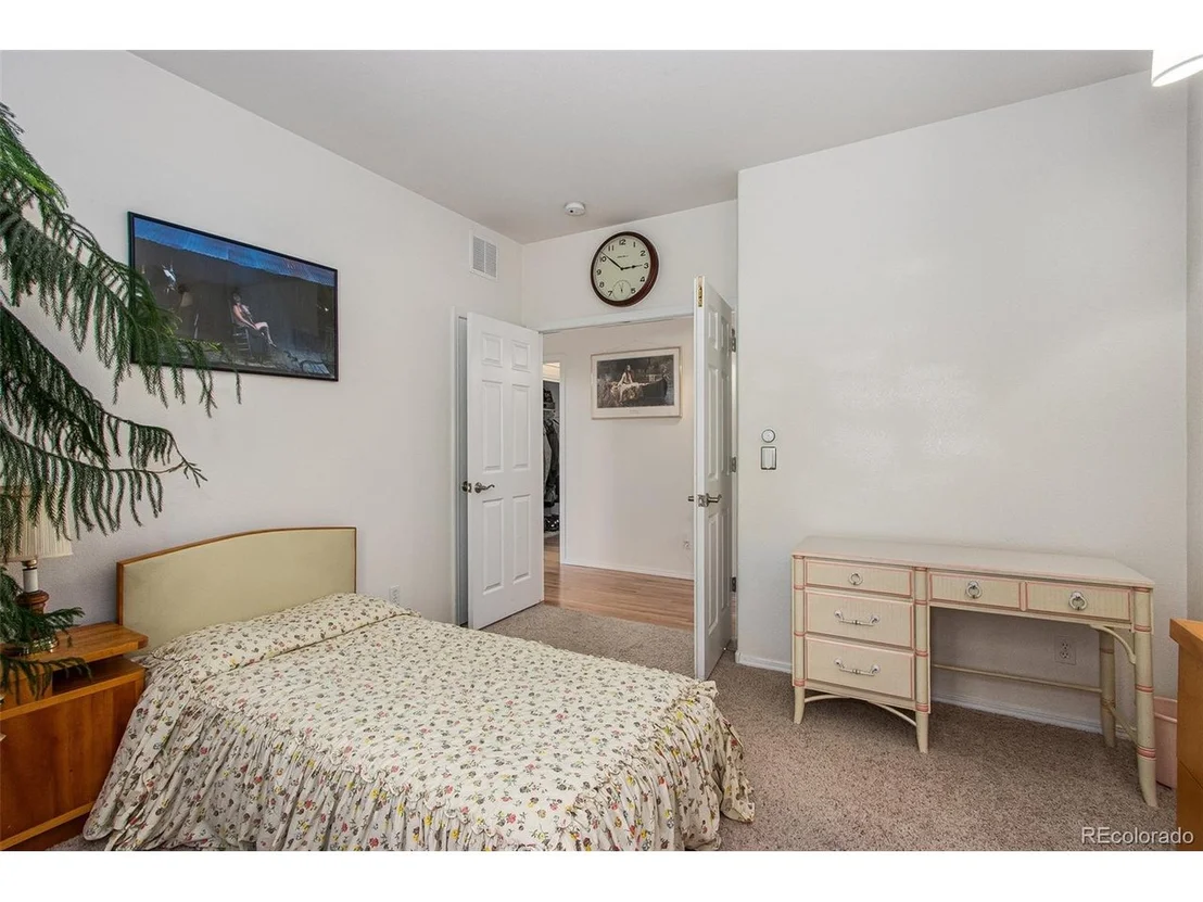 Photo of 4922 Shenandoah Ave