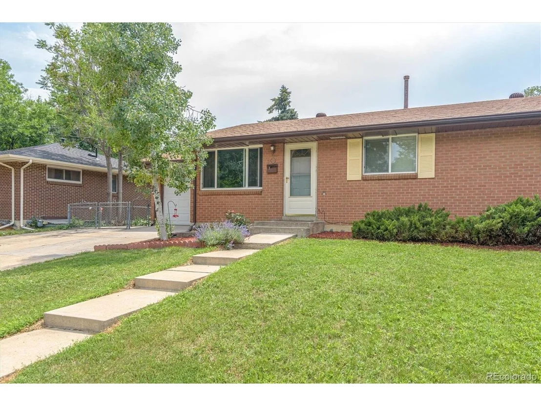 Photo of 255 Beryl Way