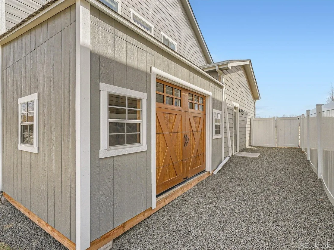 Photo of 5479 Shoshone Dr