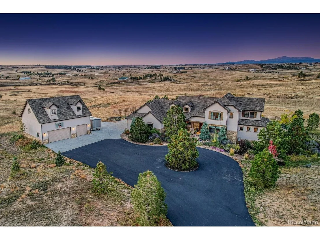 Photo of 1300 Legacy Trl