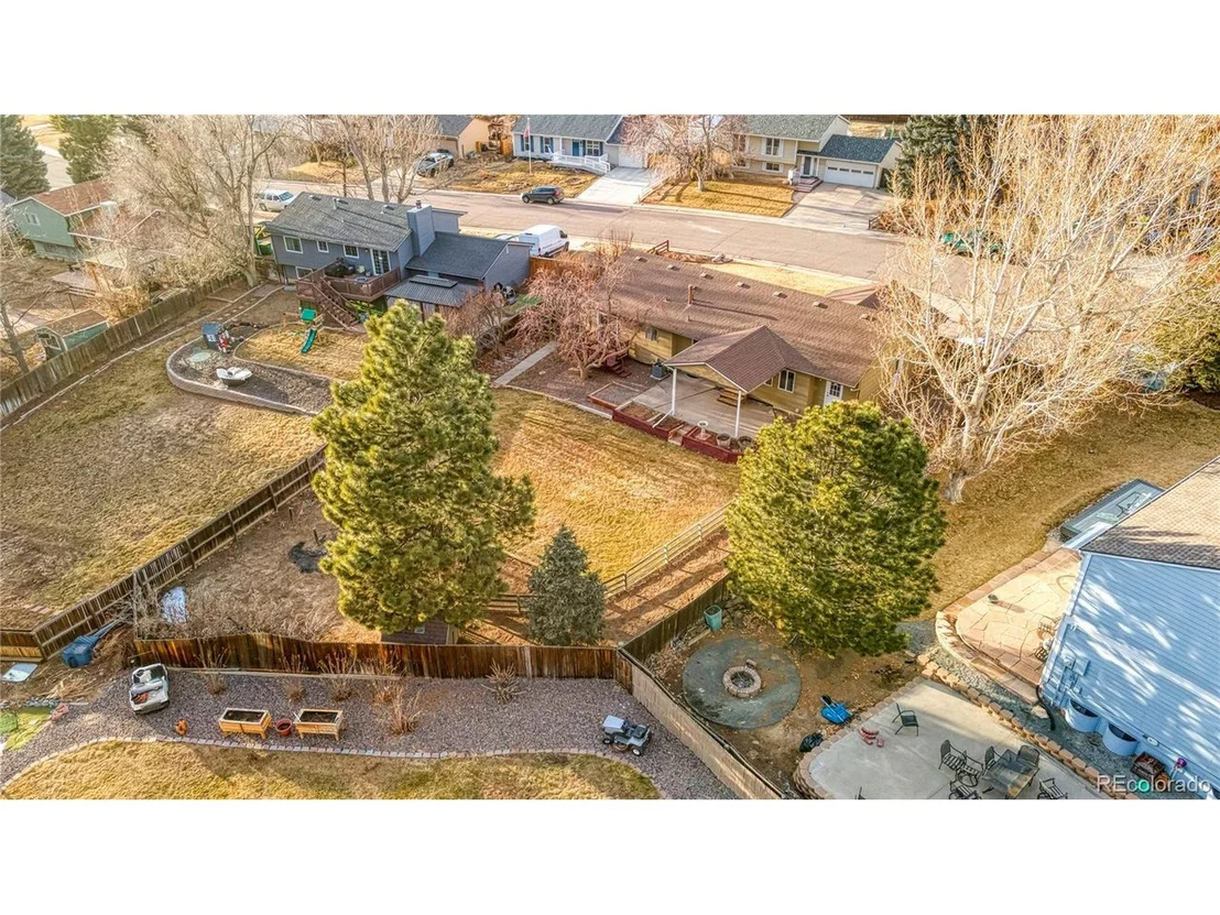 Photo of 6812 Blue Jay Dr