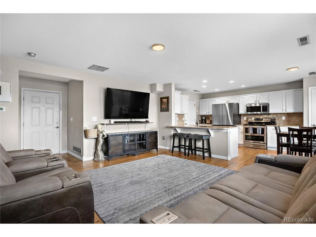 Photo of 768 Willow Dr
