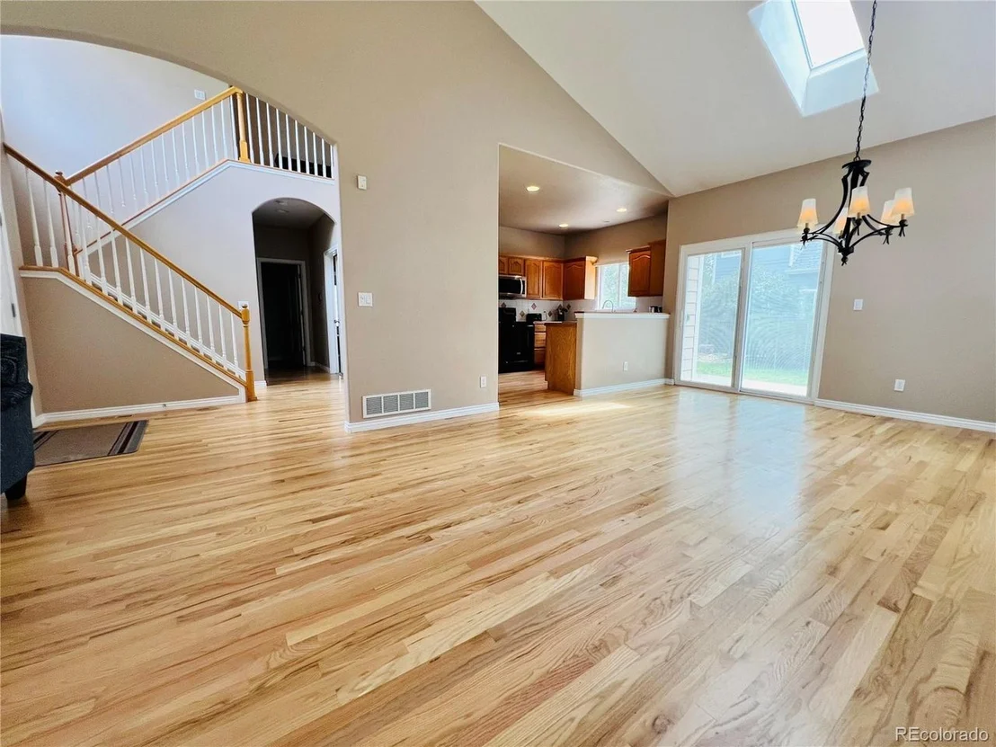 Photo of 6188 Viewpoint Ave