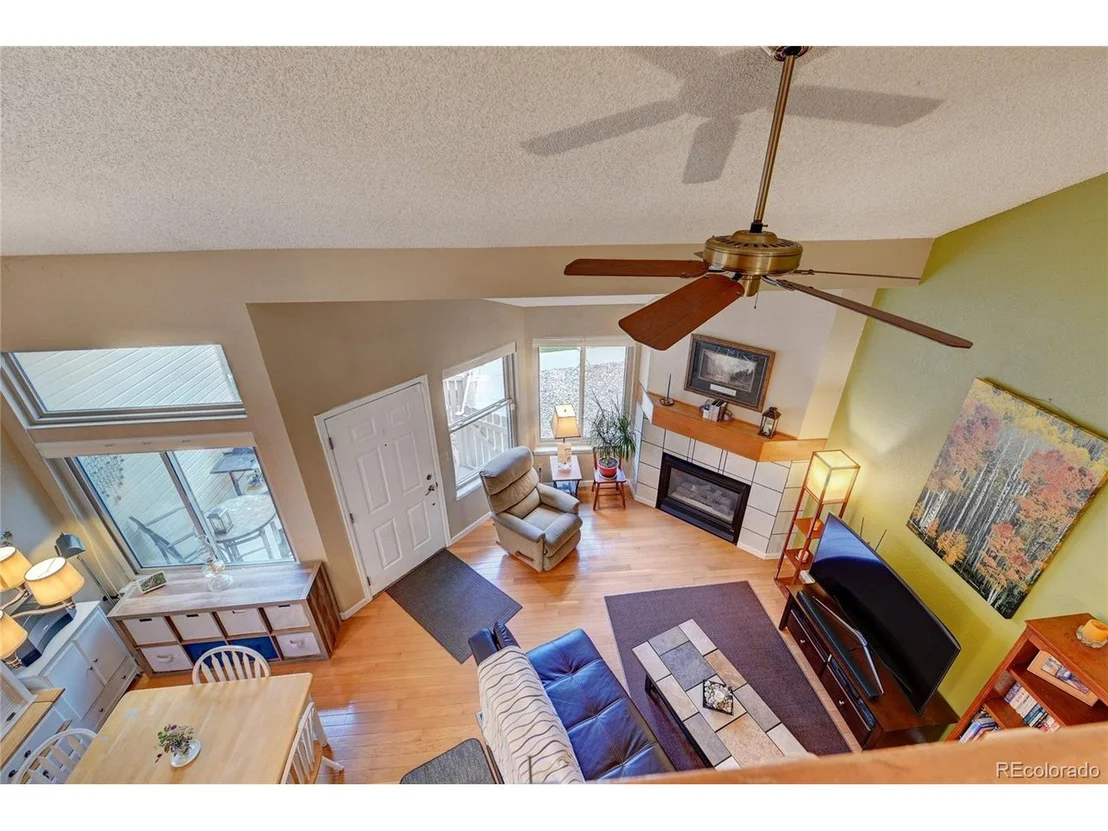 Photo of Unit E at 8774 Allison Dr