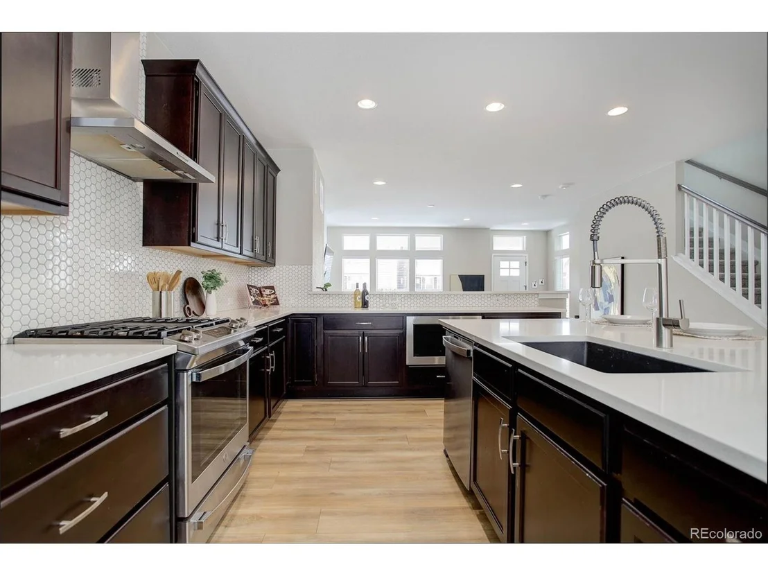 Photo of 11044 Shining Star Cir