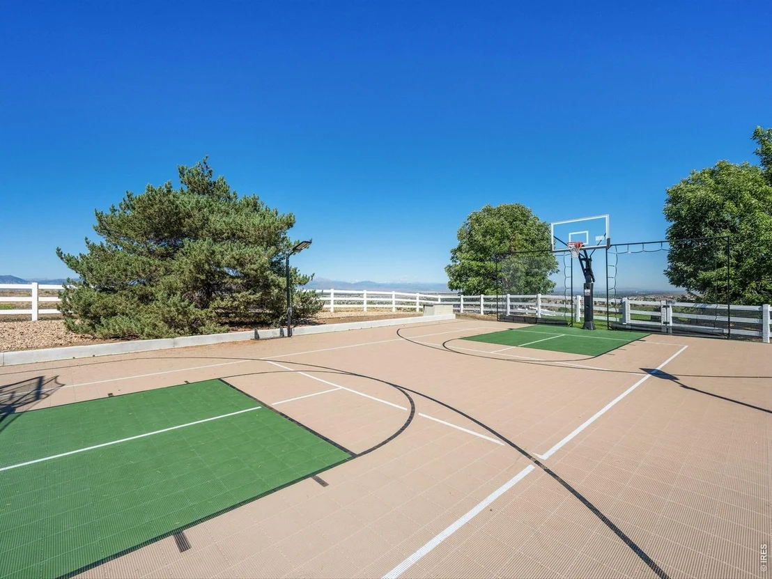 Photo of 15478 Mountain View Cir