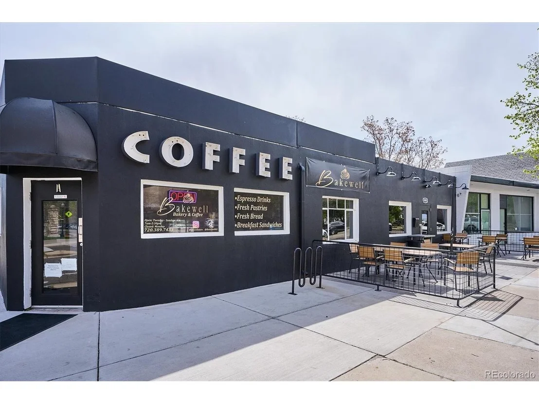 Photo of 4827 Lowell Blvd