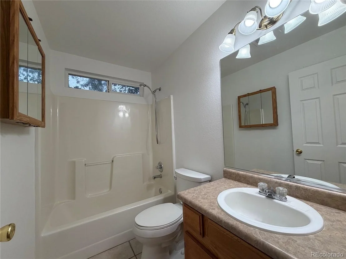 Photo of 1814 Chesapeake Cir
