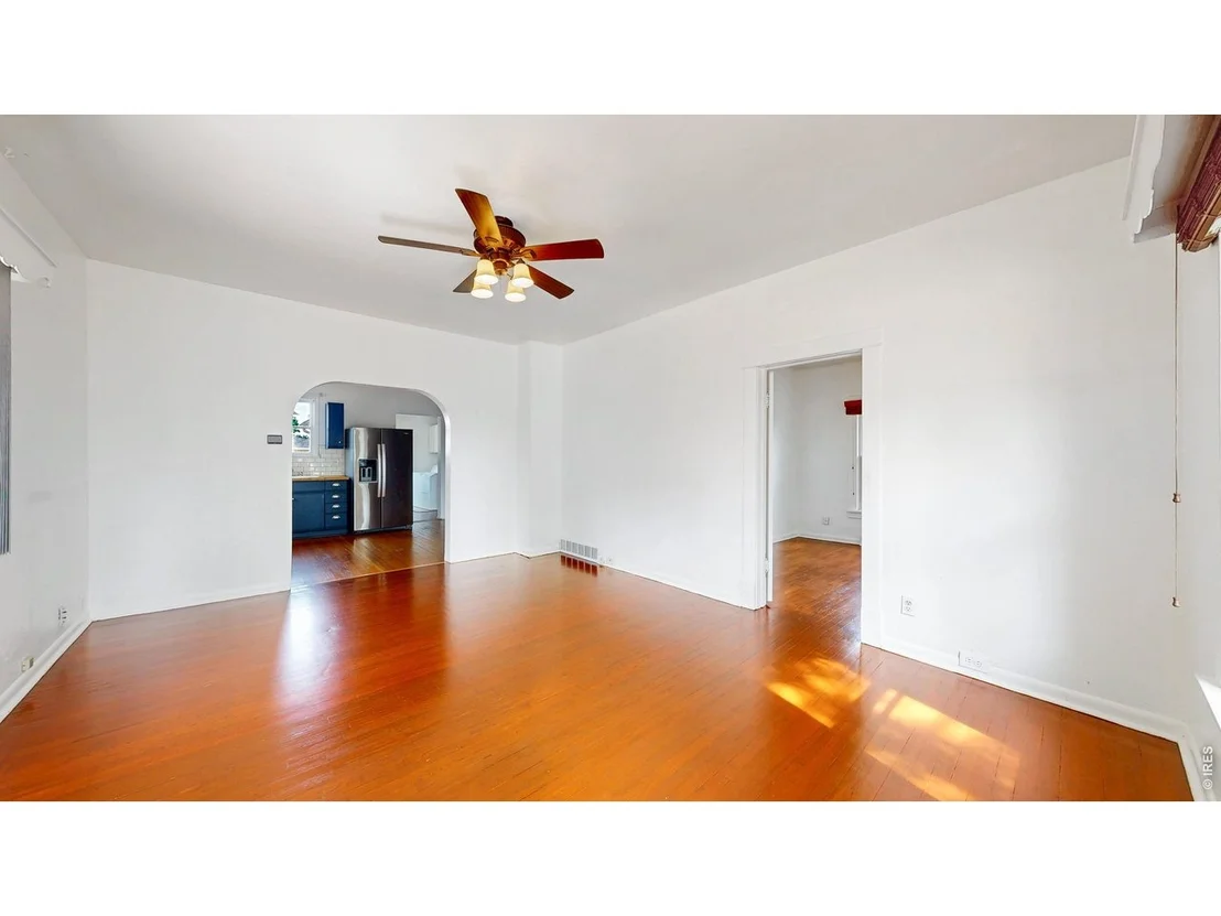 Photo of 521 1st Ave