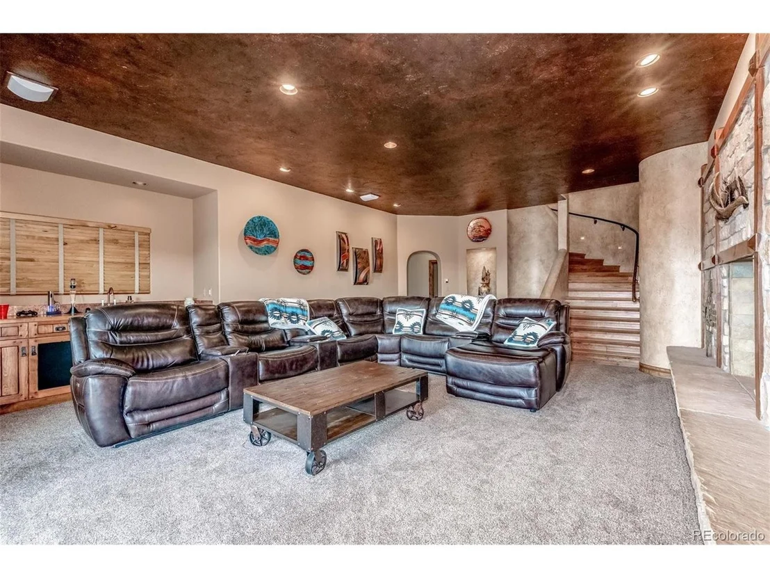 Photo of 13847 Gordon Ct