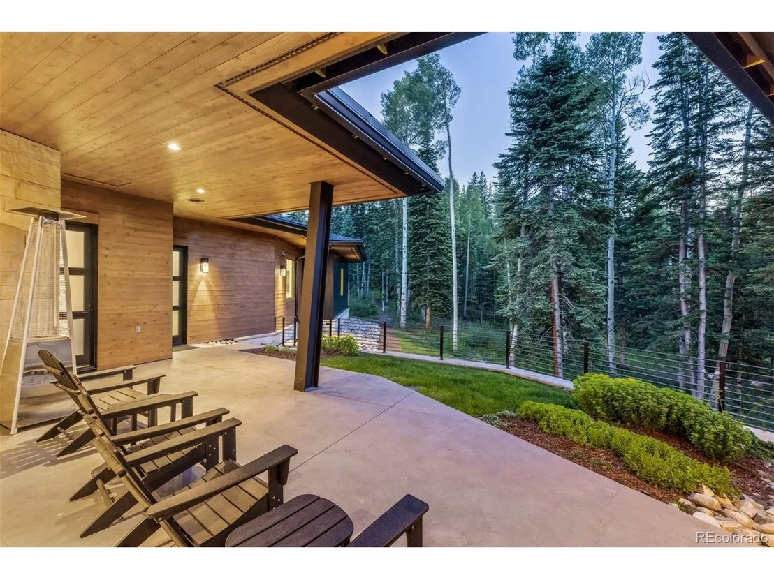 Photo of 585 Two Cabins Dr