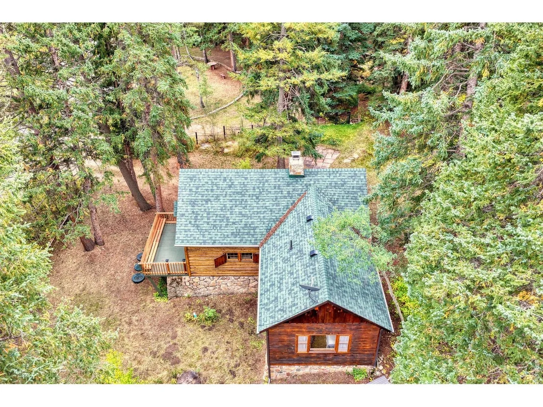 Photo of 3356 Riverside Dr