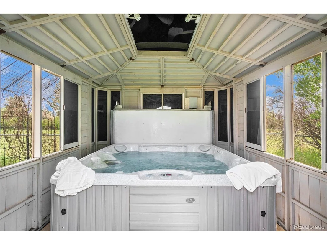 Photo of 2701 Pheasant Run