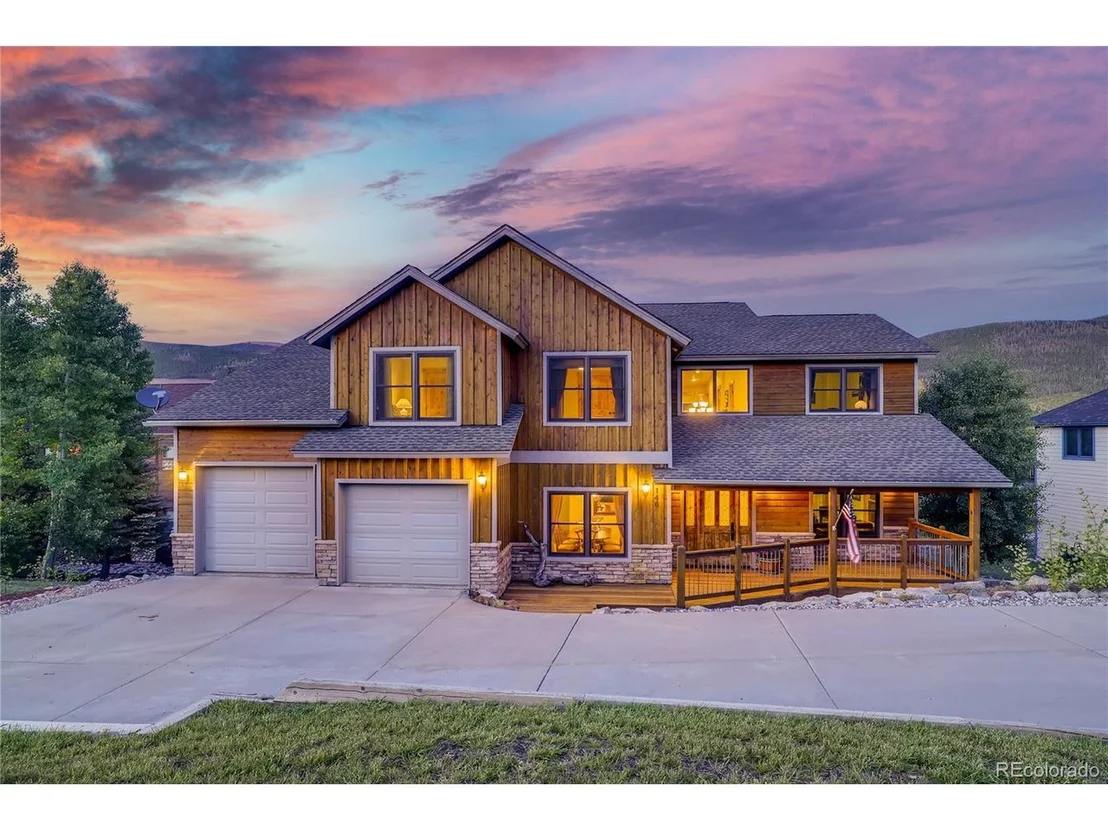 Photo of 146 Lone Wolf Ct