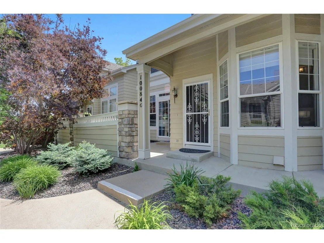 Photo of Unit C at 10084 Grove Loop