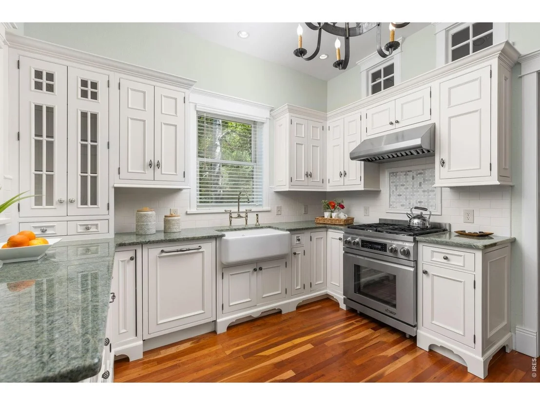 Photo of 497 Arapahoe Ave