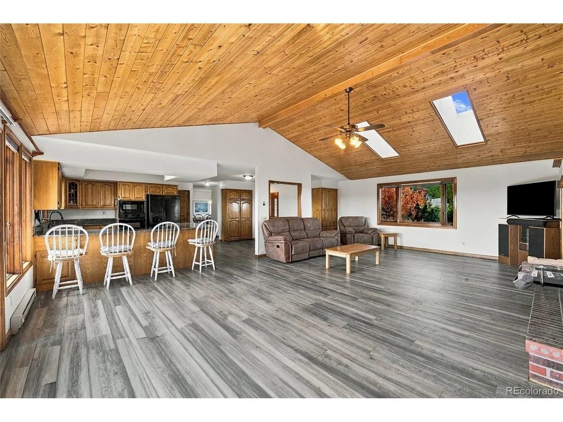 Photo of 9980 Heather Dr