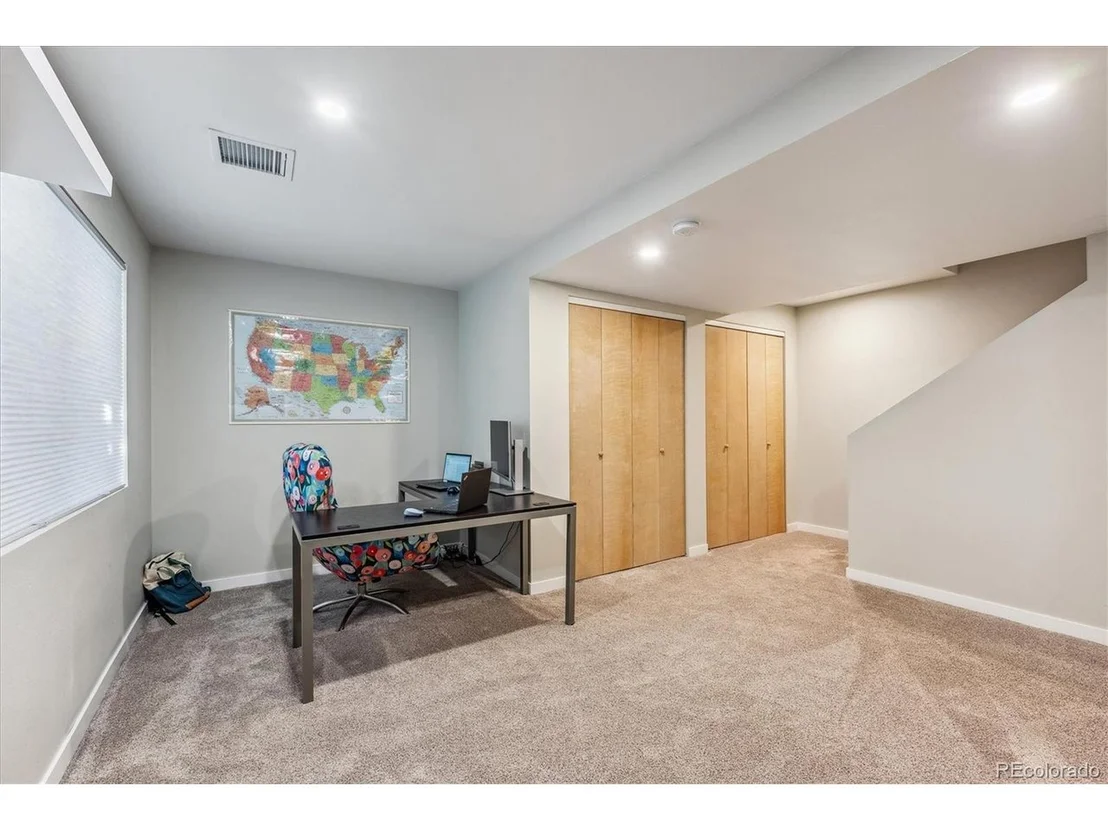 Photo of 6942 Juniper Ct