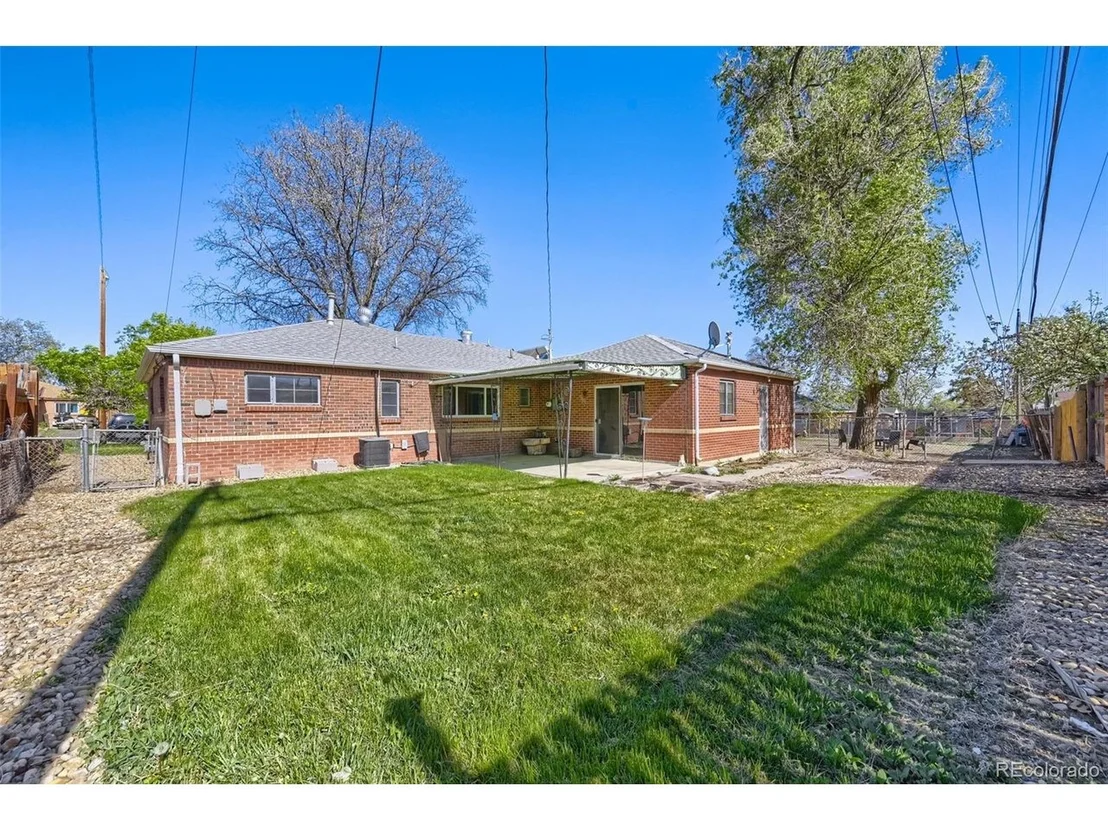 Photo of 9351 Nagel Dr