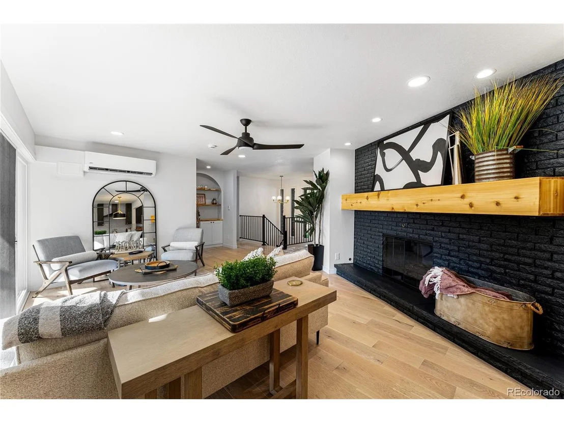 Photo of 1401 Hillside Dr