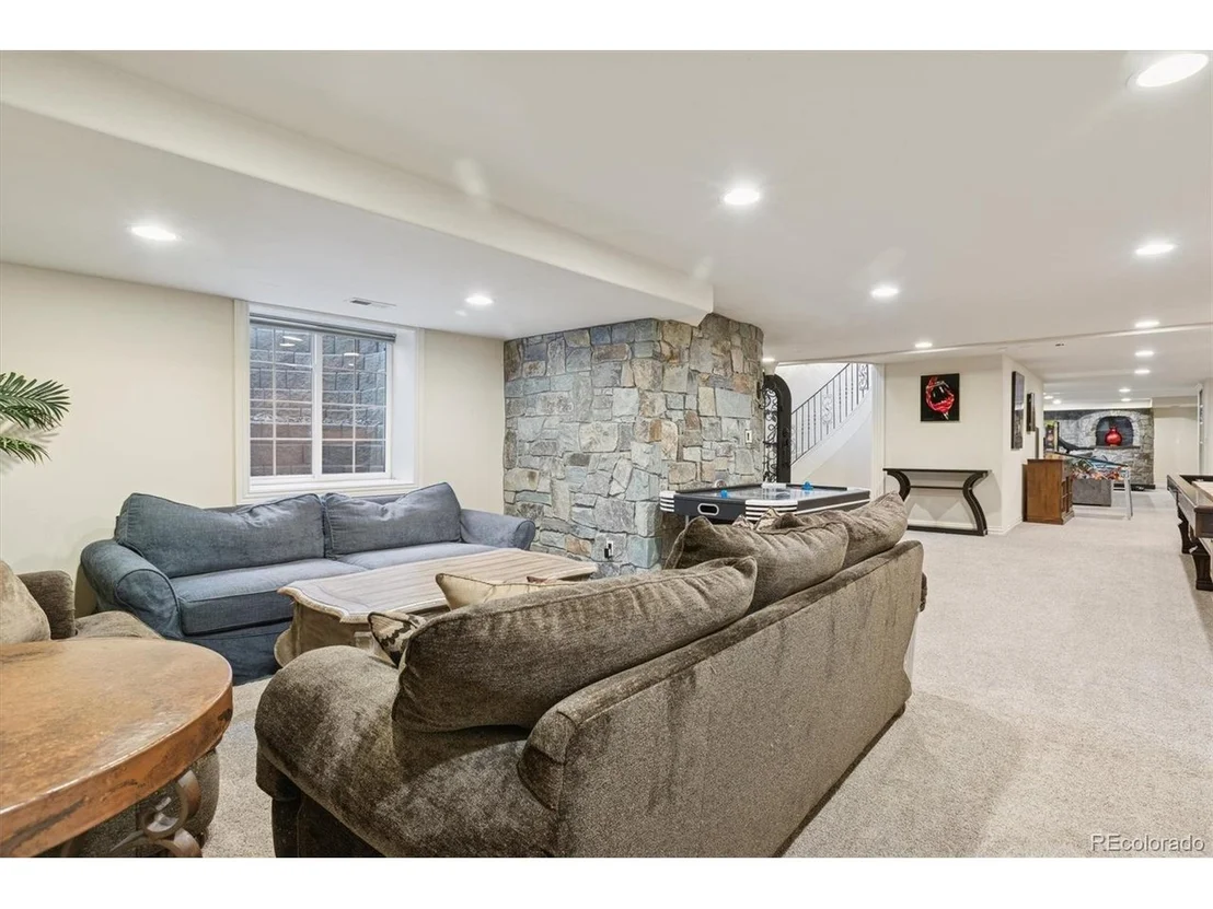 Photo of 42 Sunset Dr