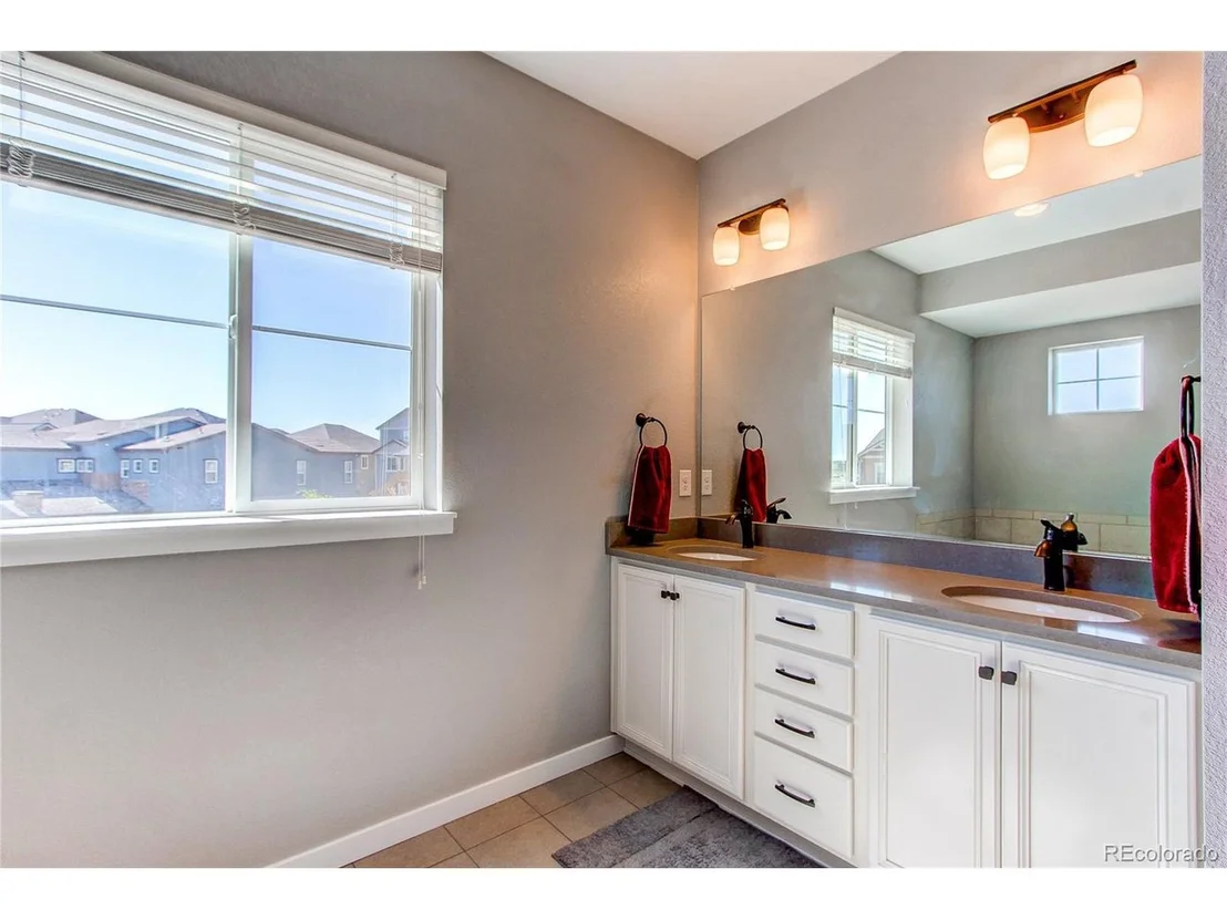 Photo of 2 Equinox Cir