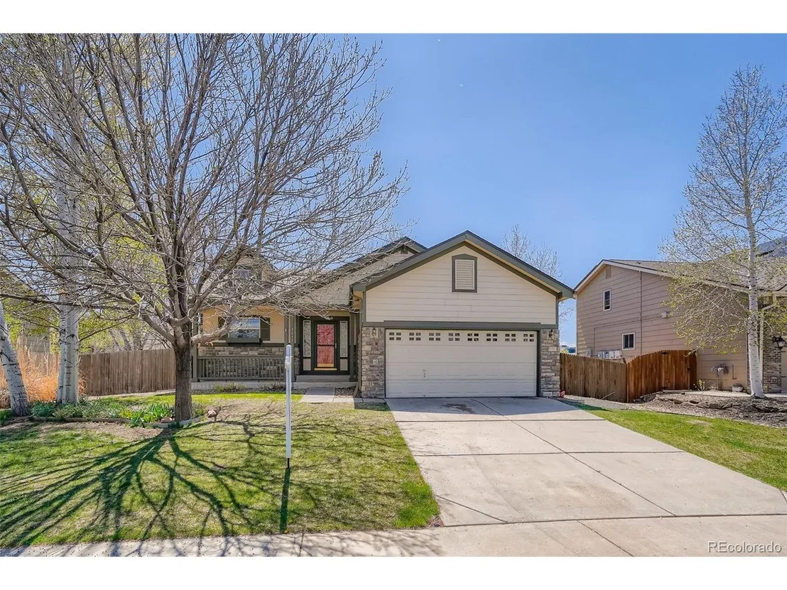 Photo of 5855 Canyon Cir