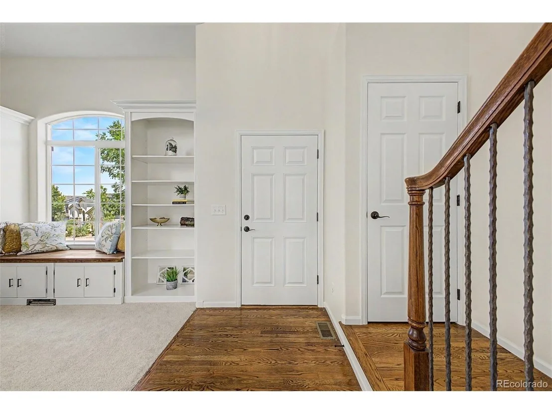 Photo of 2829 Breezy Ln