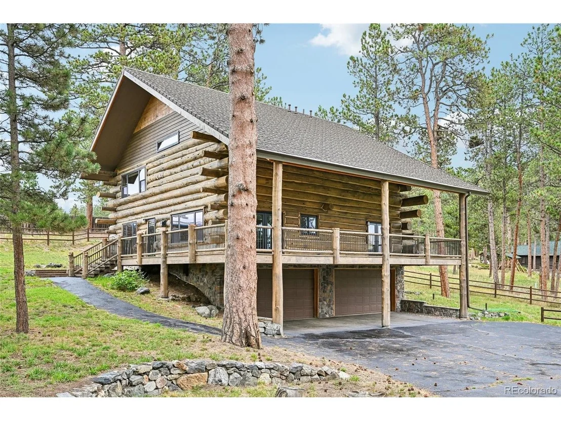 Photo of 4150 Aztec Rd