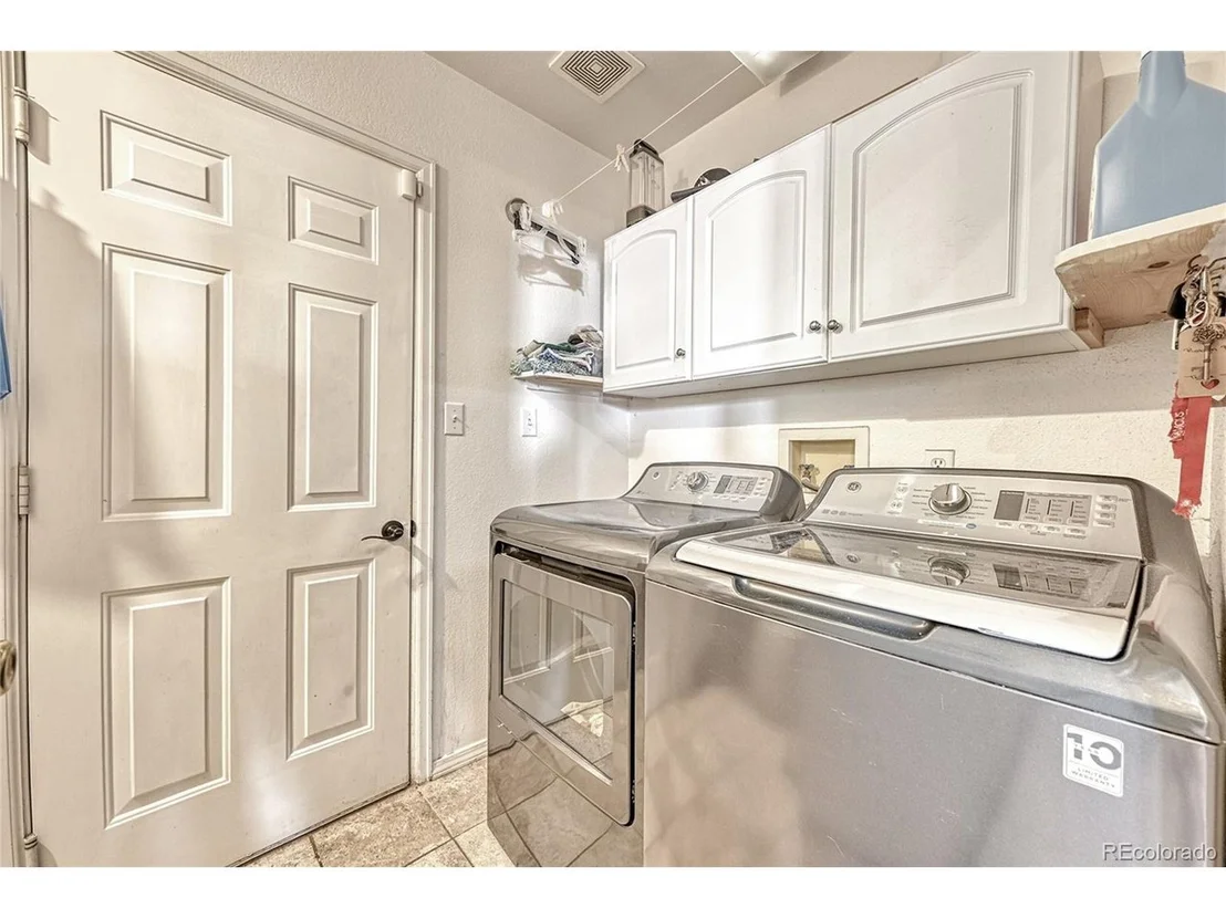 Photo of 1471 Conifer Trl