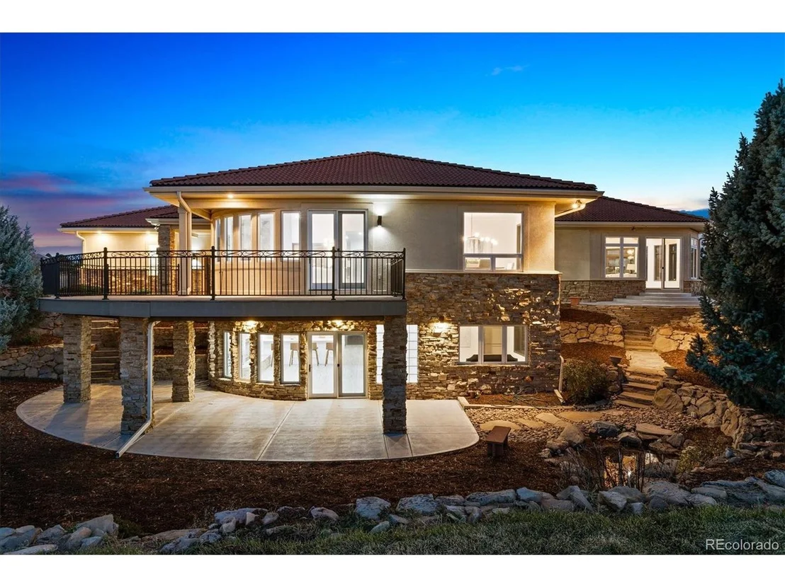 Photo of 6448 Lakeside Cir