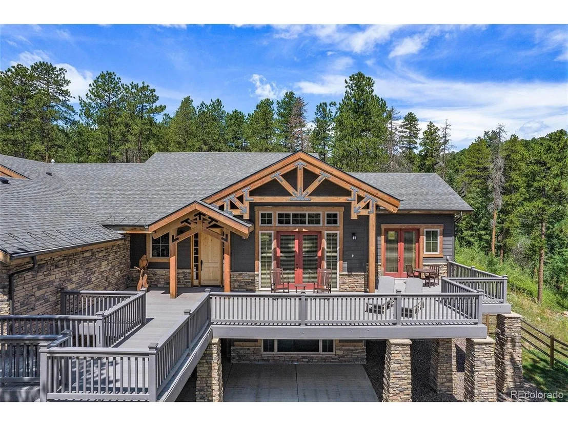 Photo of 342 Crescent Lake Rd