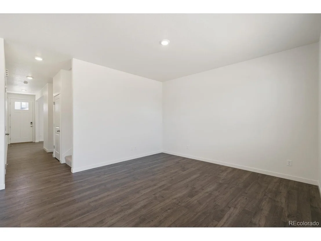 Photo of 442 Thrush Pl