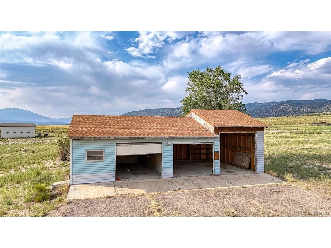 Photo of 7455 County Road 156 W