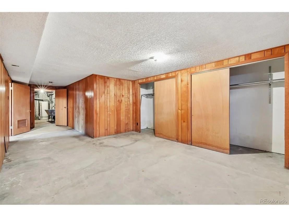 Photo of 10350 W 73rd Pl