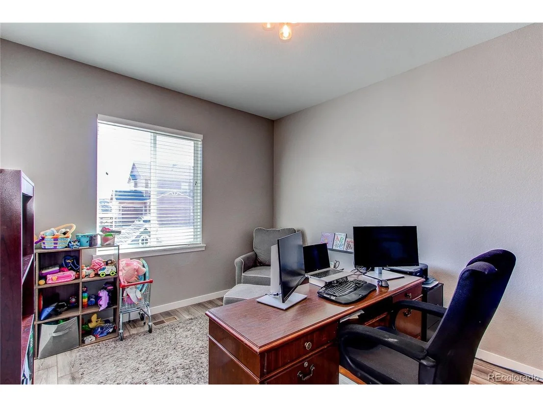 Photo of 2 Equinox Cir