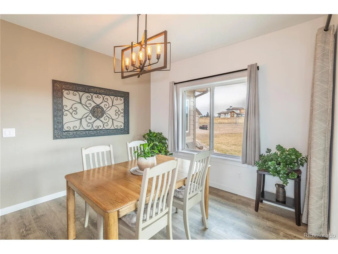 Photo of 6798 Lakeside Cir